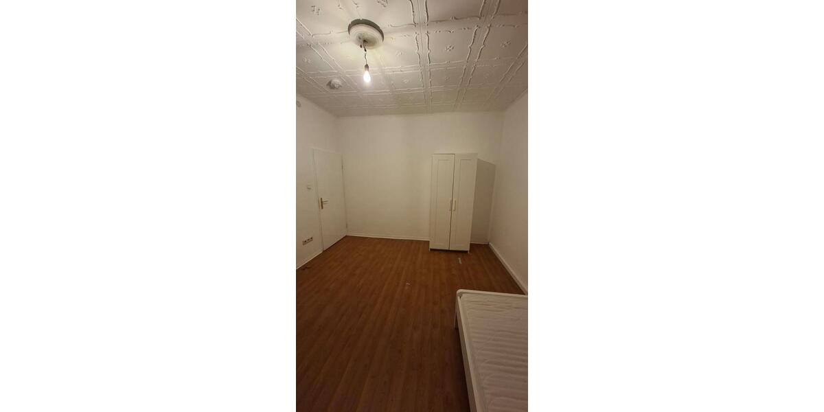 Erdgeschoßwohnung Hanau Lamboy - 1 Zimmer, 16 m&sup2;, 400&euro; | Angebot:25542860