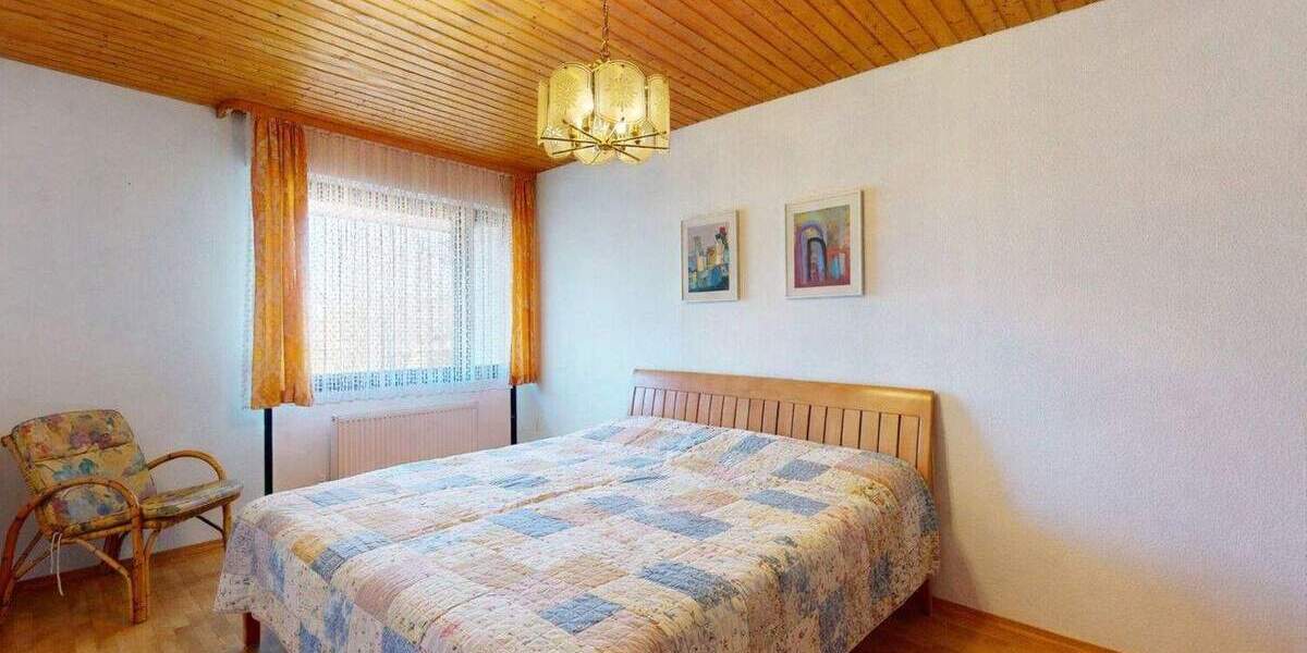 Reihenmittelhaus Frankfurt am Main Nieder-Eschbach - 4 Zimmer, 117 m&sup2;, 575.000&euro; | Angebot:25796149