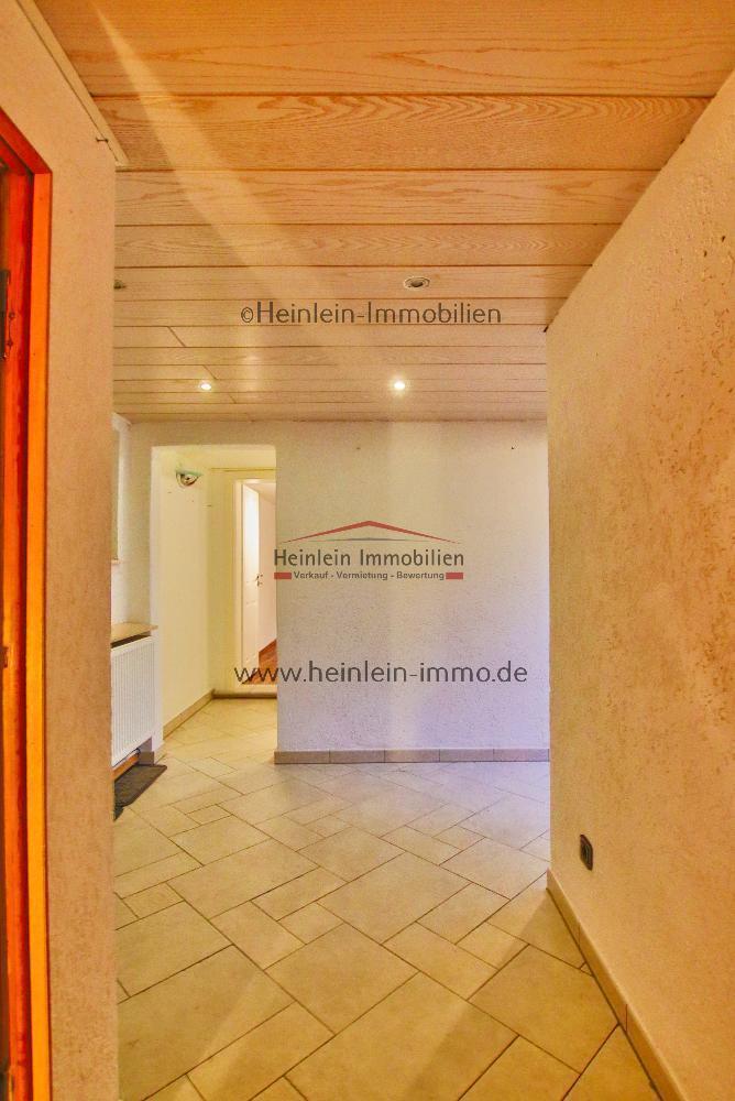 Einfamilienhaus# opt. Bauplatz# Sauna# Wintergarten# Kaminofen# PV & Solar# Griesheim Hofmannstr. 8 zimmer