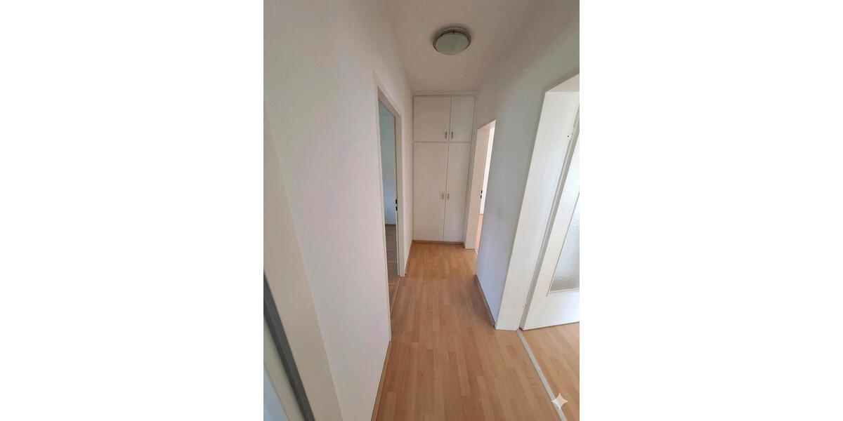 Etagenwohnung Mörfelden-Walldorf Walldorf - 3.5 Zimmer, 94 m&sup2;, 1.250&euro; | Angebot:25618752