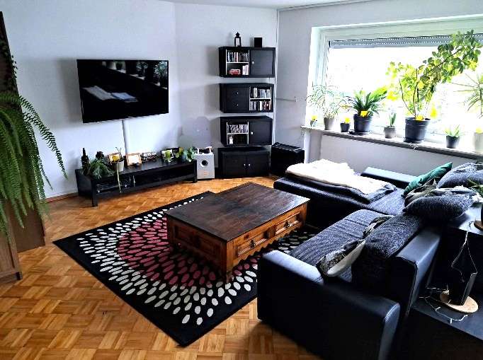 Etagenwohnung Niedernhausen - 3 Zimmer, 103 m&sup2;, 1.100&euro; | Angebot:25367511