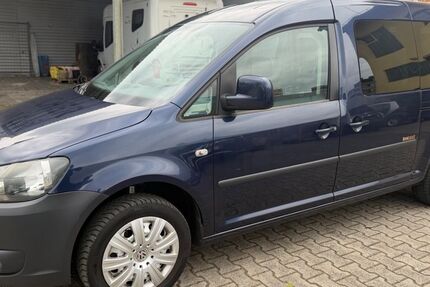 VW Caddy 345.000 km 5.990 &euro; Frankfurt am Main 65933