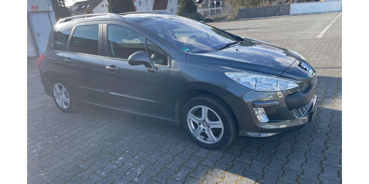 Peugeot 308 138.402 km 3.990 &euro; Rödermark 63322