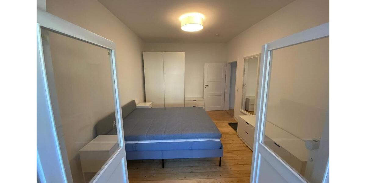 Stilvoll - komplett saniert - vollständig möbliert - zentral im Gallus 3 zimmer