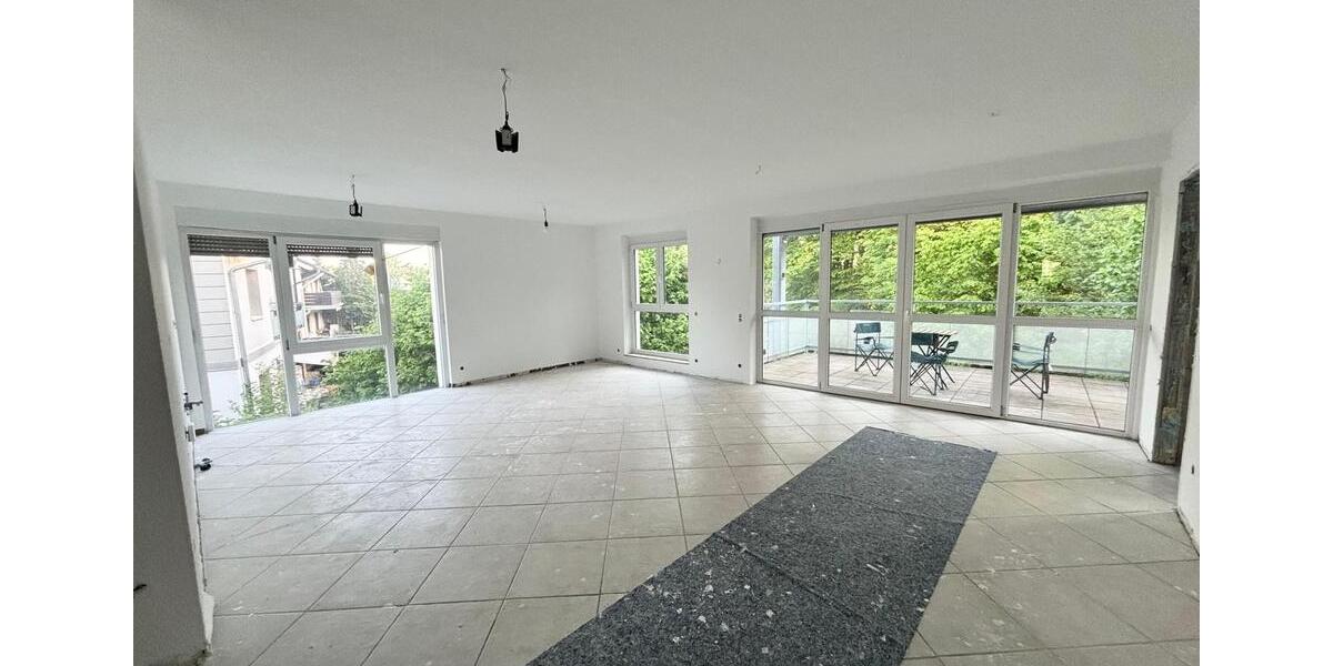 Etagenwohnung Bruchköbel - 5 Zimmer, 160 m&sup2;, 2.240&euro; | Angebot:26170114