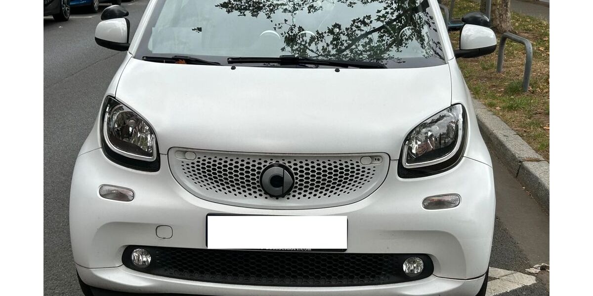 Smart ForTwo 96.000 km 11.980 &euro; Frankfurt am Main 60329