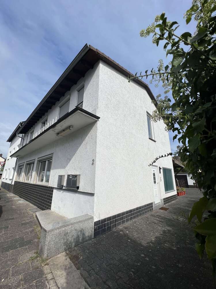 Haus zum Kaufen in Hanau Klein- Steinheim 635.000 € 180 m²