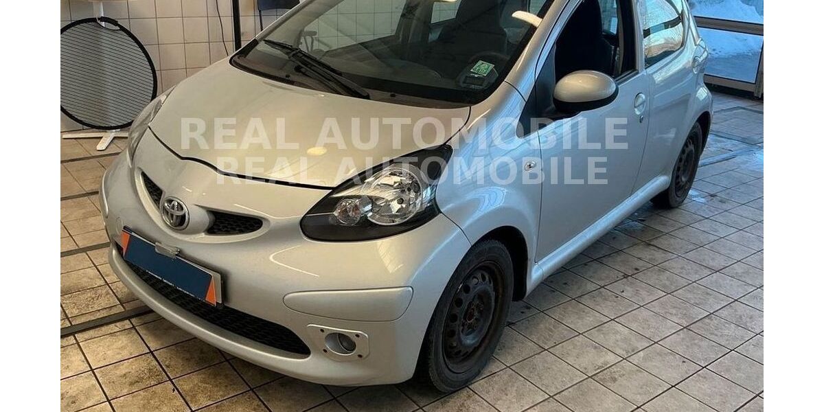 Toyota Aygo (X) 136.000 km 4.999 &euro; Frankfurt am Main 65933