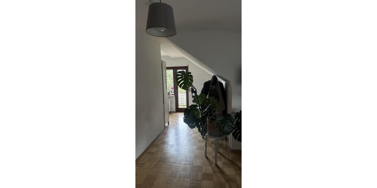 Etagenwohnung Frankfurt am Main Bonames - 3 Zimmer, 87 m&sup2;, 1.280&euro; | Angebot:26246327