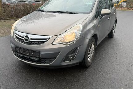 Opel Corsa 143.273 km 2.900 &euro; Steinbach 61449