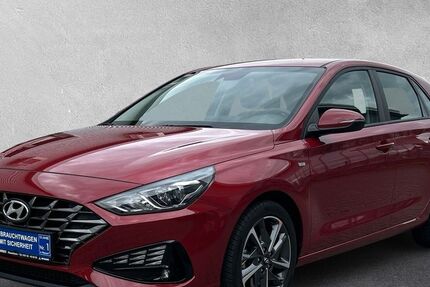 Hyundai i30 42.500 km 17.640 € Rüsselsheim 65428