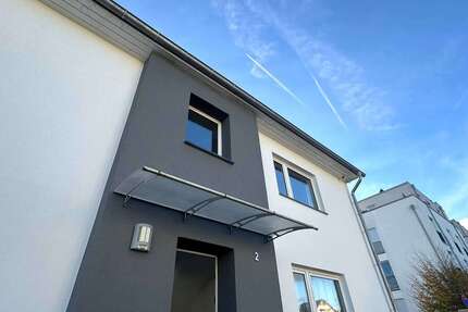 Haus zum Kaufen in Hofheim 740.000 € 150 m² 6 zimmer