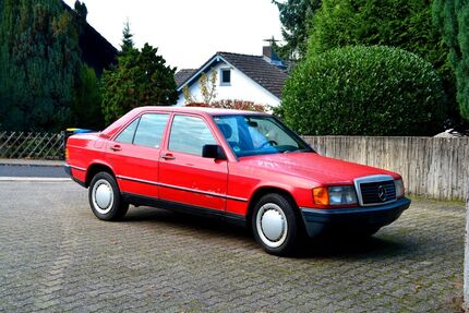 Mercedes-Benz 190 150.000 km 2.700 &euro; Niedernhausen 65527