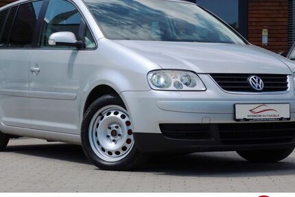 VW Touran 176.351 km 3.599 &euro; Darmstadt 64293
