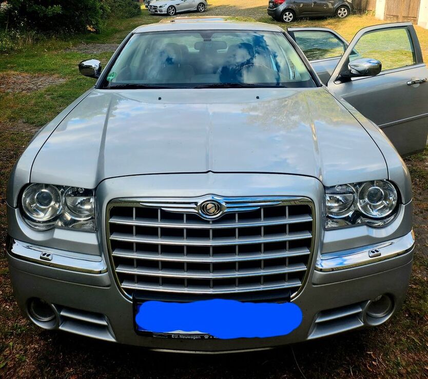 300C