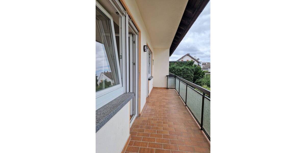 Doppelhaushälfte Oberursel Stierstadt - 6 Zimmer, 230 m&sup2;, 3.200&euro; | Angebot:26657883