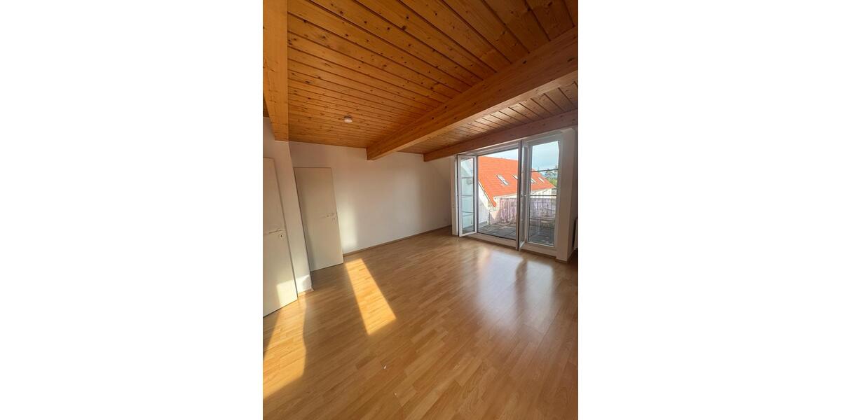 Maisonettenwohnung Griesheim - 2.5 Zimmer, 73 m&sup2;, 1.200&euro; | Angebot:26424110