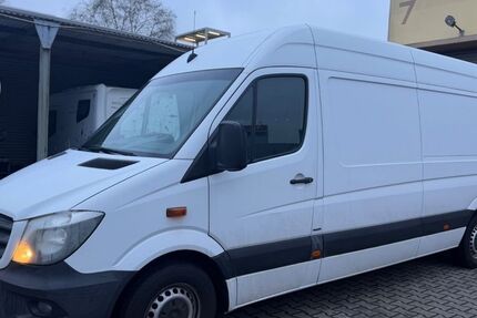 Mercedes-Benz Sprinter 710.000 km 8.990 &euro; Frankfurt am Main 65933
