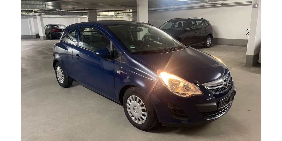Opel Corsa 155.000 km 3.000 &euro; Frankfurt 60313