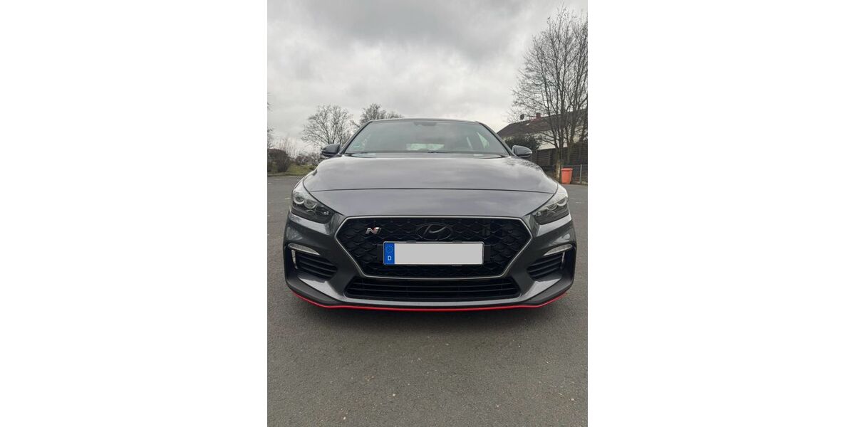 Hyundai i30 72.000 km 21.000 &euro; Flörsheim 65439