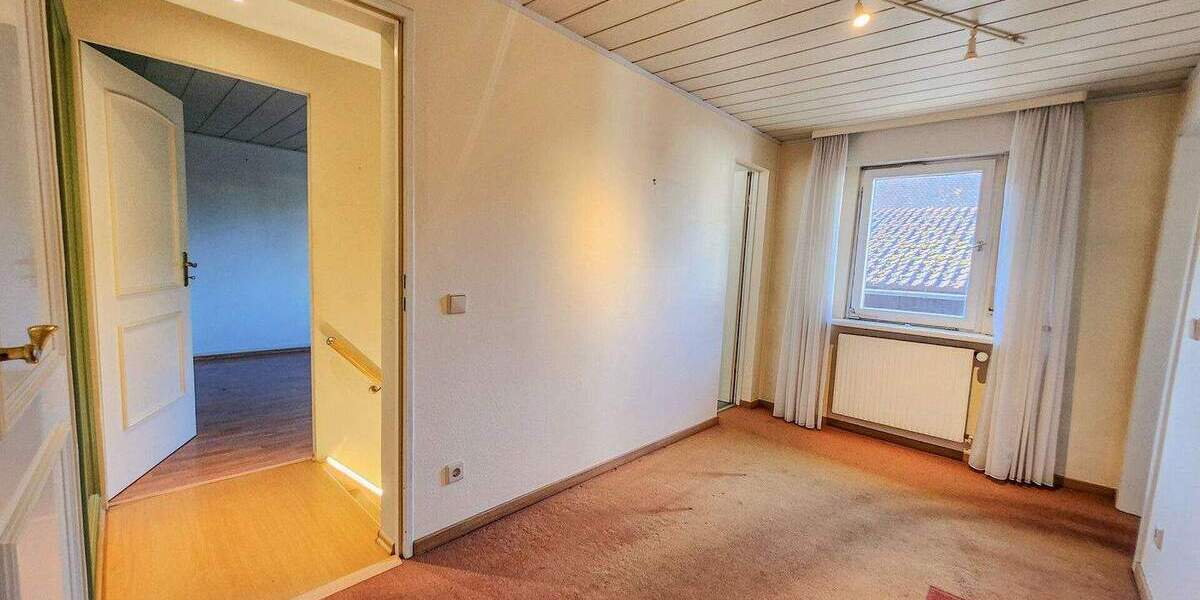 Einfamilienhaus Frankfurt am Main Nieder-Eschbach - 5 Zimmer, 128 m&sup2;, 499.000&euro; | Angebot:25780521