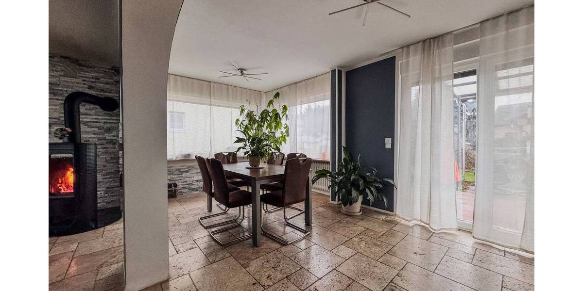 Einfamilienhaus Frankfurt Bergen-Enkheim - 6 Zimmer, 165 m&sup2;, 978.000&euro; | Angebot:26642323