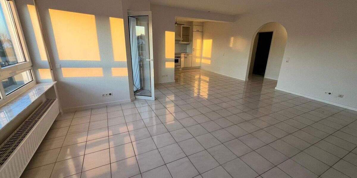 Etagenwohnung Hanau-Steinheim Steinheim - 2 Zimmer, 69 m&sup2;, 245.000&euro; | Angebot:25654166