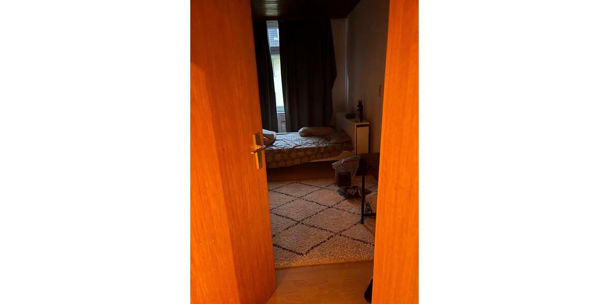 Etagenwohnung Frankfurt am Main Gutleutviertel - 3 Zimmer, 90 m&sup2;, 750&euro; | Angebot:26413383