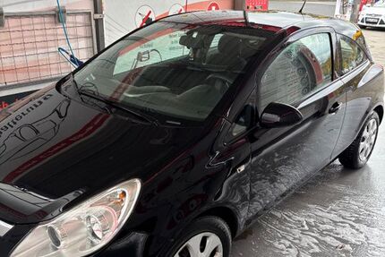 Opel Corsa 100.000 km 2.600 &euro; Hanau 63456