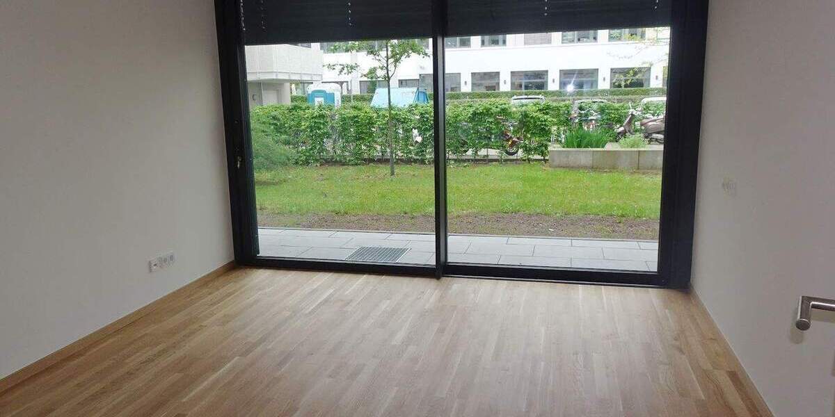 Terrassenwohnung Frankfurt am Main Schwanheim - 3 Zimmer, 103 m&sup2;, 1.900&euro; | Angebot:25672137