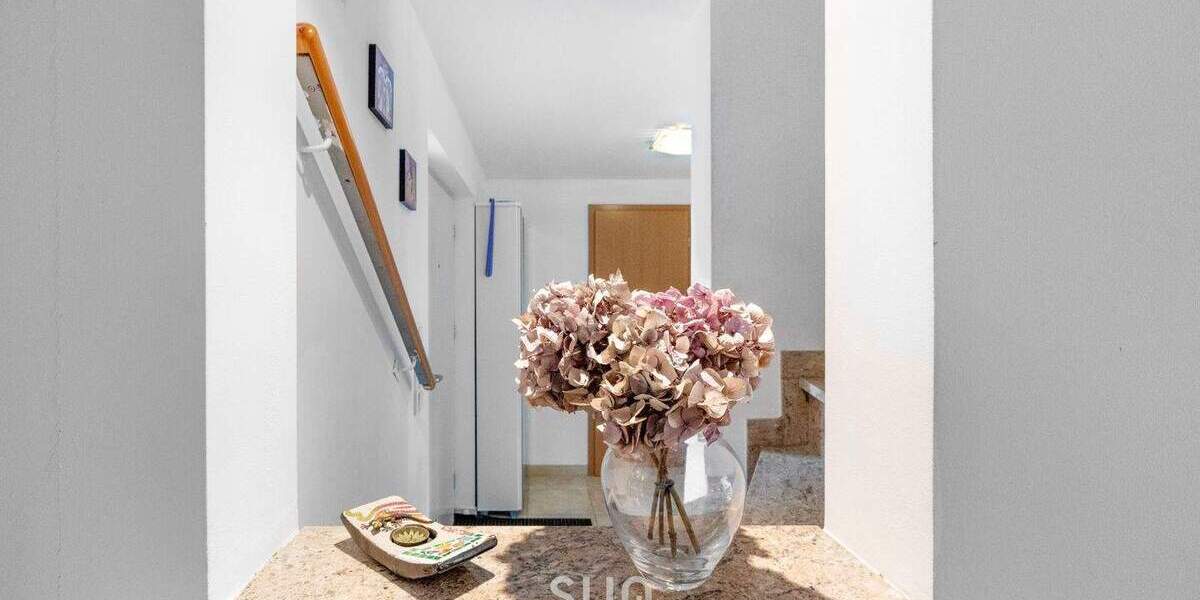 Reihenmittelhaus Frankfurt am Main Kalbach-Riedberg - 6 Zimmer, 160 m&sup2;, 1.150.000&euro; | Angebot:25691061