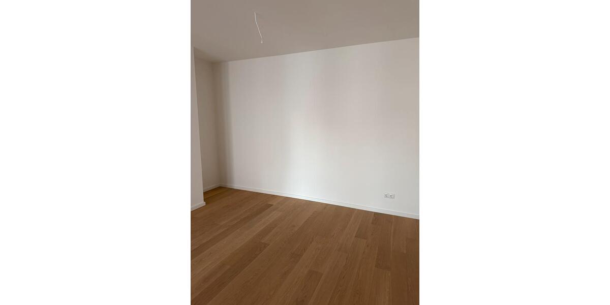 Etagenwohnung Frankfurt am Main Ostend - 2 Zimmer, 62 m&sup2;, 1.150&euro; | Angebot:25722897
