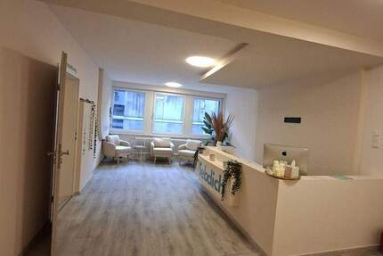 Gewerbeobjekt Frankfurt Innenstadt - 4 Zimmer, 140 m&sup2;, 2.800&euro; | Angebot:25802282