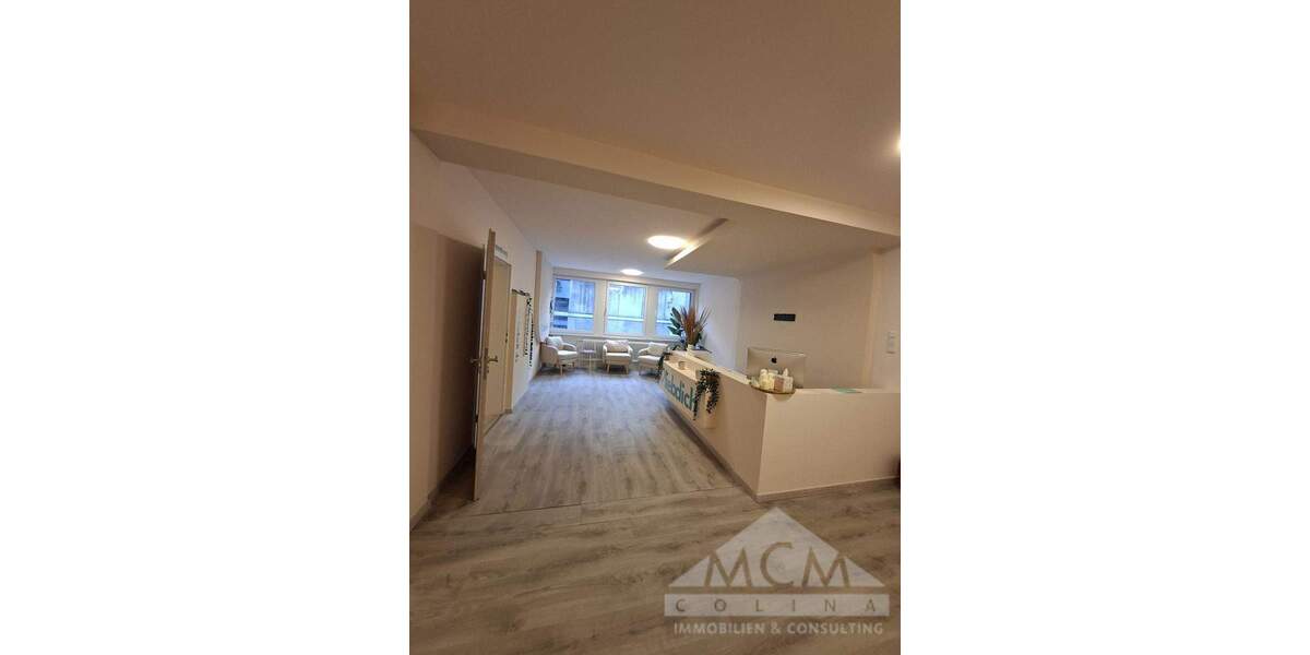 Gewerbeobjekt Frankfurt Innenstadt - 4 Zimmer, 140 m&sup2;, 2.800&euro; | Angebot:25802282