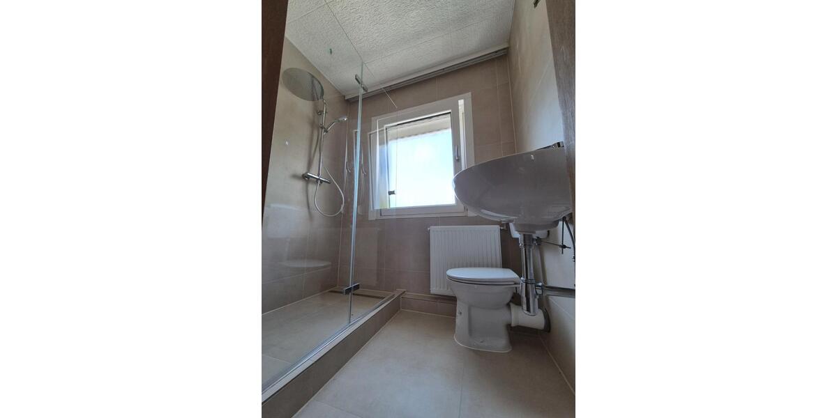 Reihenhaus Frankfurt am Main Gallus - 4 Zimmer, 100 m&sup2;, 1.799&euro; | Angebot:26505423