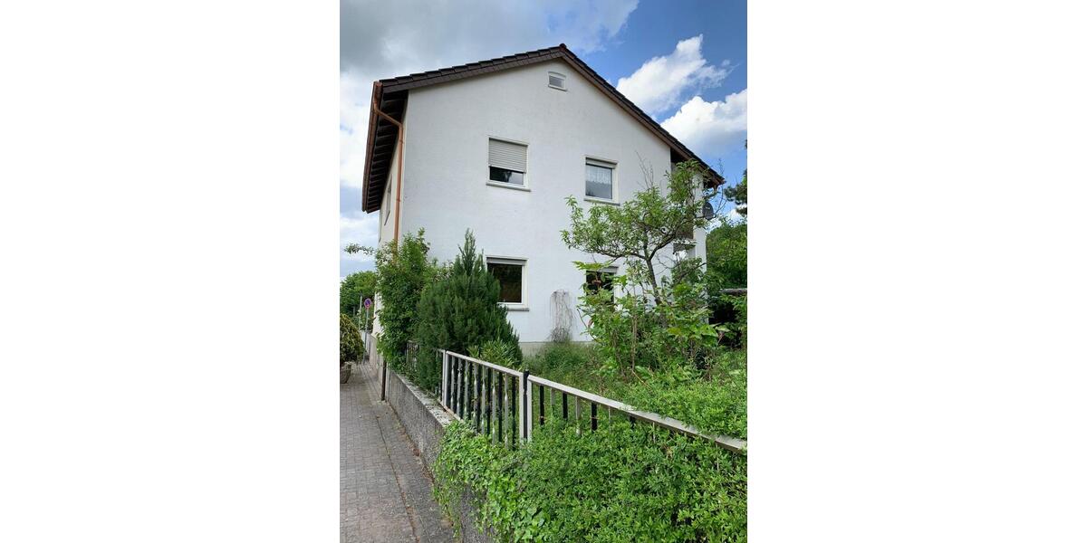 2-Familienhaus Seeheim-Jugenheim (sehr gute Lage) 8 zimmer