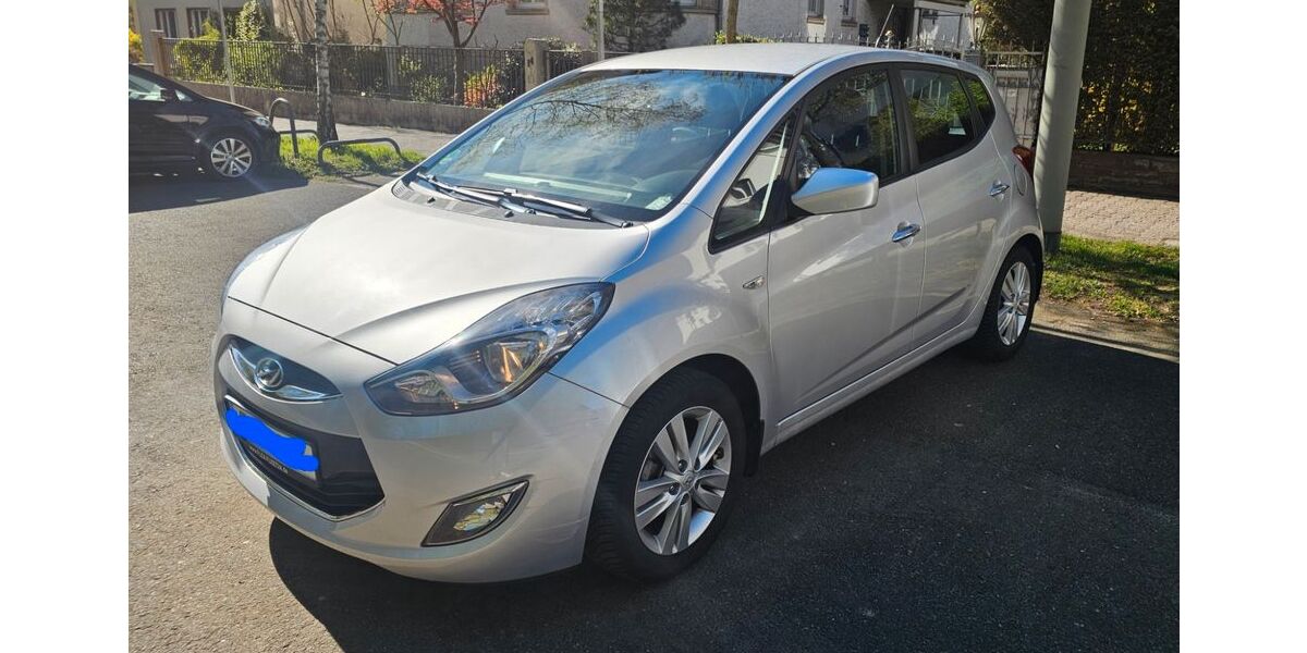 Hyundai ix20 90.500 km 7.900 &euro; Frankfurt 60596