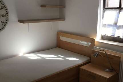 Wohnung Eppstein - 1 Zimmer, 25 m&sup2;, 450&euro; | Angebot:25742378