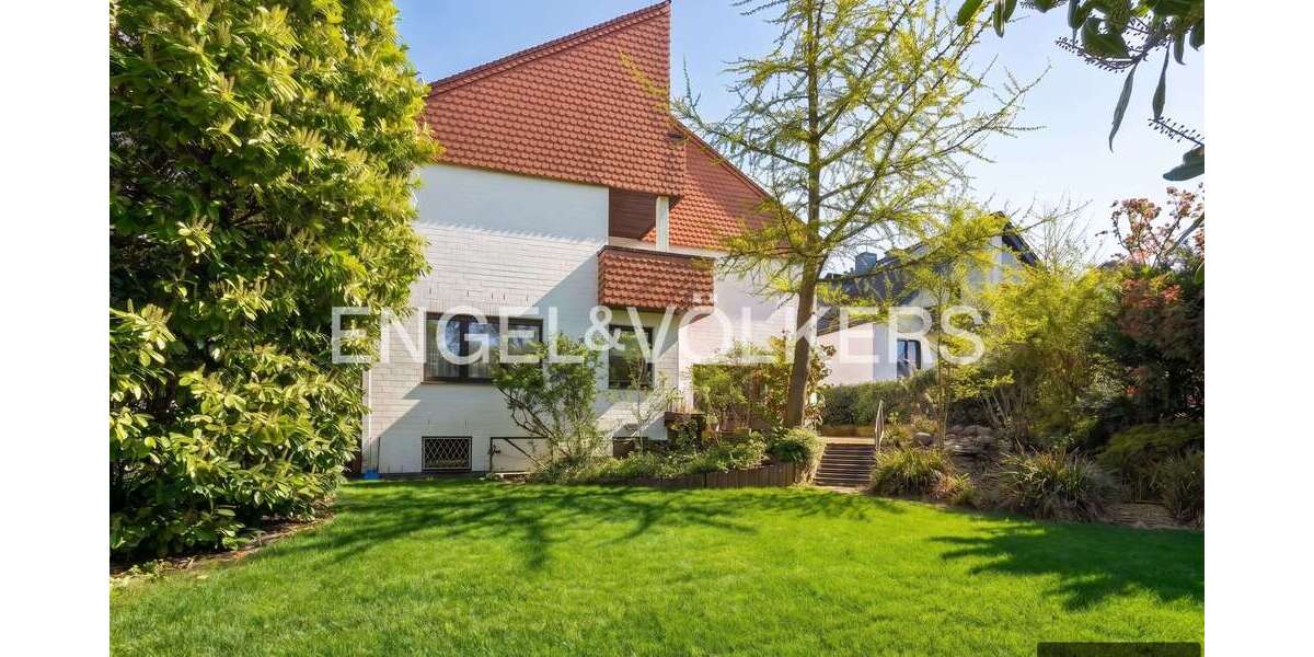 Einfamilienhaus Frankfurt Sachsenhausen Süd - 11 Zimmer, 307 m&sup2;, 1.750.000&euro; | Angebot:26546636