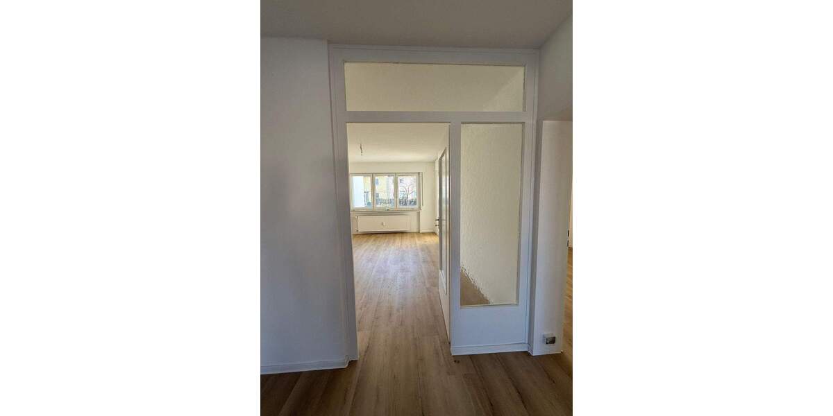 Etagenwohnung Rüsselsheim am Main Rüsselsheim - 2 Zimmer, 77 m&sup2;, 1.050&euro; | Angebot:25771461