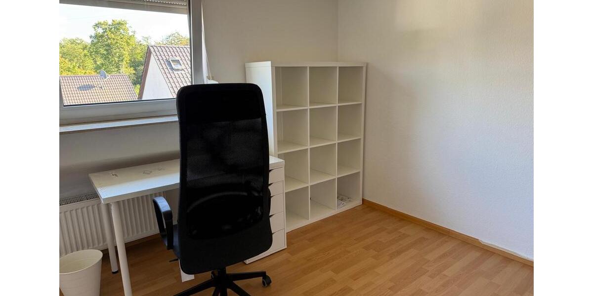 Etagenwohnung Darmstadt Darmstadt-West - 4 Zimmer, 87 m&sup2;, 450&euro; | Angebot:25378043