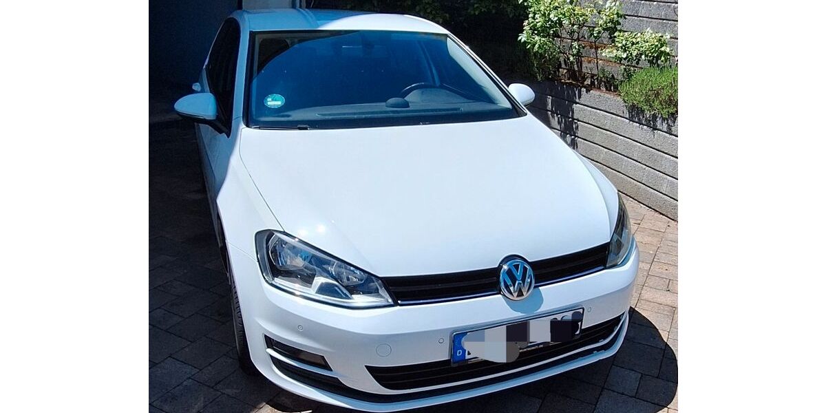 VW Golf 119.500 km 10.999 &euro; Schmitten 61389