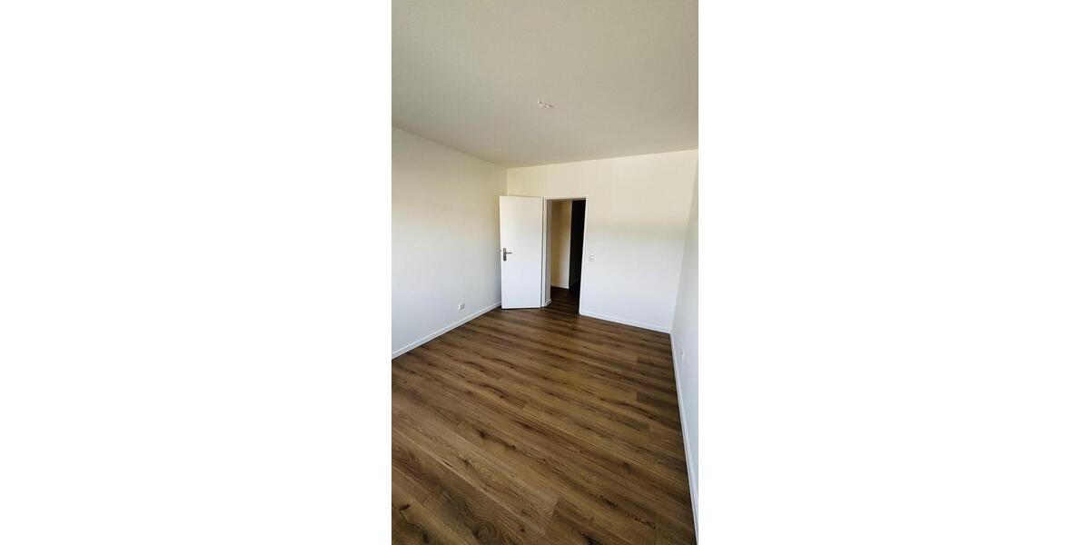 Etagenwohnung Groß-Gerau Gerau - 3 Zimmer, 93 m&sup2;, 1.190&euro; | Angebot:25649055