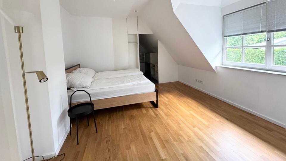 Etagenwohnung Bad Homburg vor der Höhe Gonzenheim - 3 Zimmer, 130 m&sup2;, 2.200&euro; | Angebot:26232519