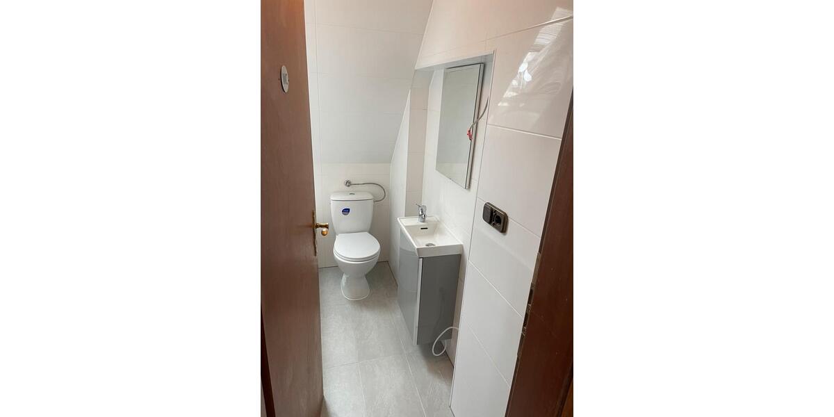 4 ZKB DW ab sofort in HU-Großauheim zu vermieten! 4 zimmer