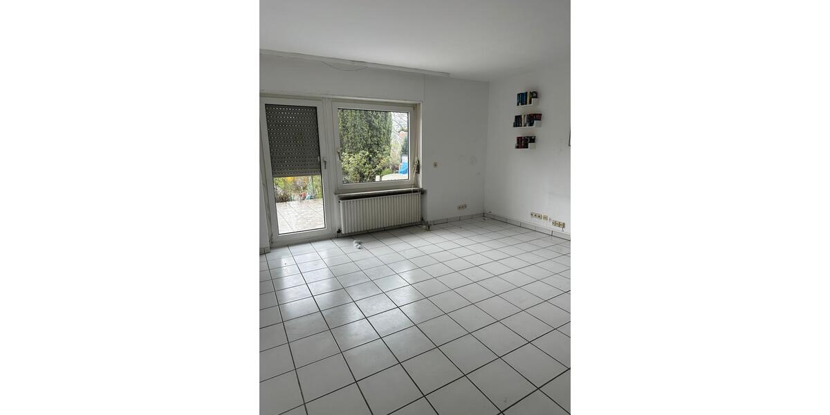 Bis Nov 26 - Einfamilienhau, Garage& Garten in Frankfurt Harheim 5 zimmer