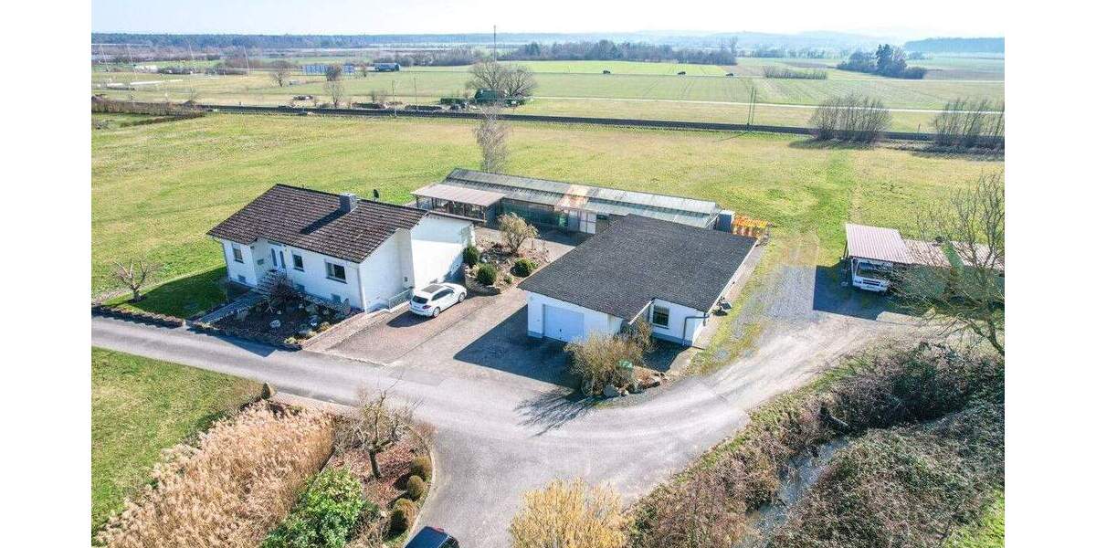 Einfamilienhaus Babenhausen Sickenhofen - 6 Zimmer, 252 m&sup2;, 1.250.000&euro; | Angebot:25693355