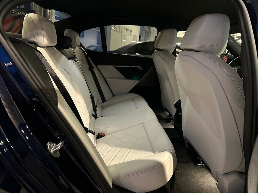 530e M Sport |Nur 3.TKM|Tansanit-Bau II|Traum