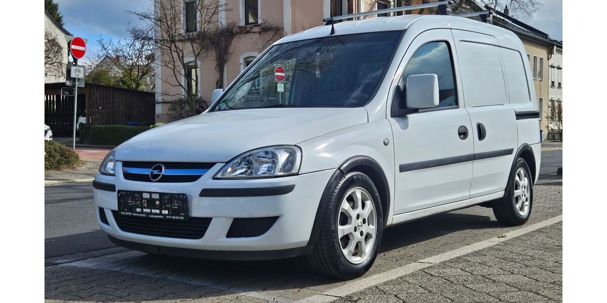 Opel Combo 149.000 km 4.500 &euro; Bad Homburg 61350