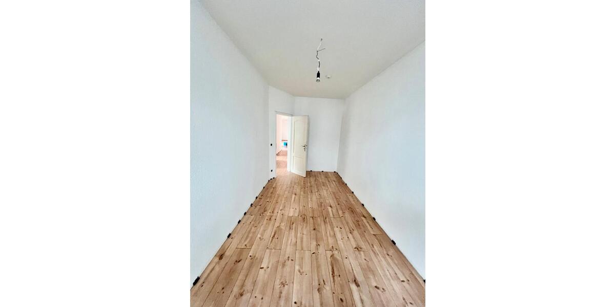 Erdgeschoßwohnung Offenbach am Main - 4 Zimmer, 105 m&sup2;, 1.350&euro; | Angebot:25299361